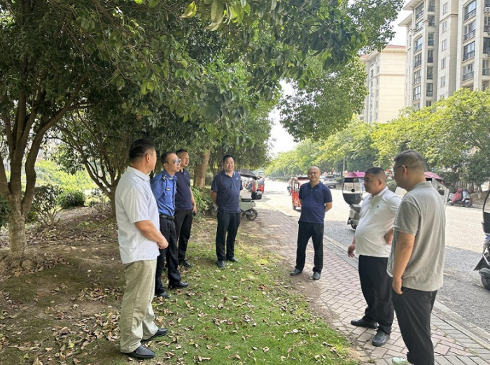 威尼斯wns885566公益物业惠民生 标准泊车解民忧